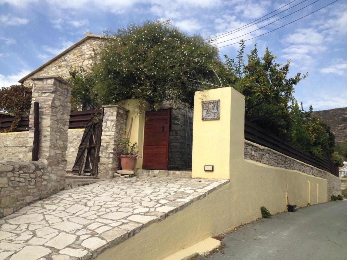 Katikia Emma Villa Kato Drys Exterior photo