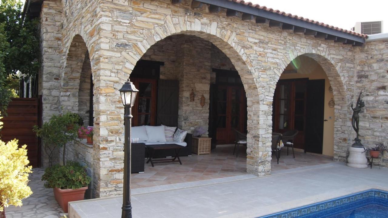 Katikia Emma Villa Kato Drys Exterior photo